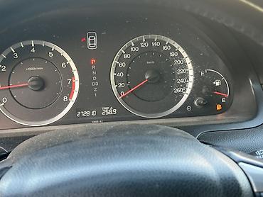 авто двер: Honda Accord: 2009 г., 3.5 л, Автомат, Бензин, Седан — 4