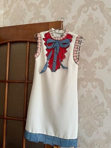 dress: Коктейльное платье, Мини, XS (EU 34)