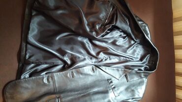мужская пиджак: Куртка L (EU 40), цвет - Черный