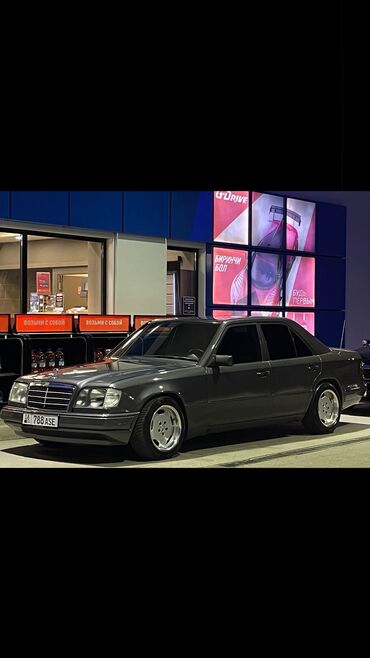 покупаю машину: Mercedes-Benz E-Class: 1994 г., 2 л, Механика, Бензин, Седан