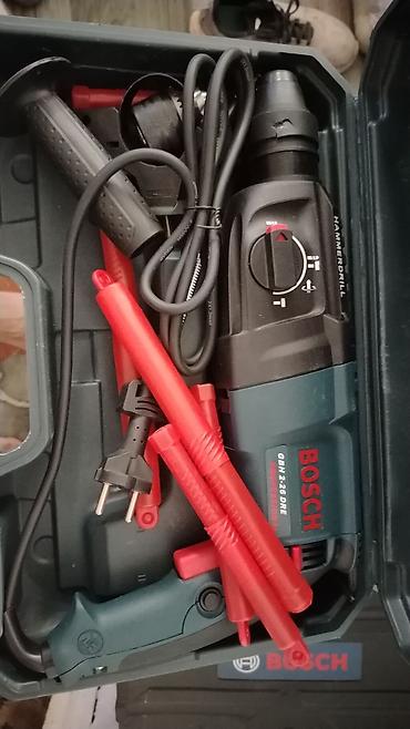 Наборы электроинструментов: Набор электроинструмента в кейсах. 1) Перфоратор Bosch GBH 2-26 DRE - — 1