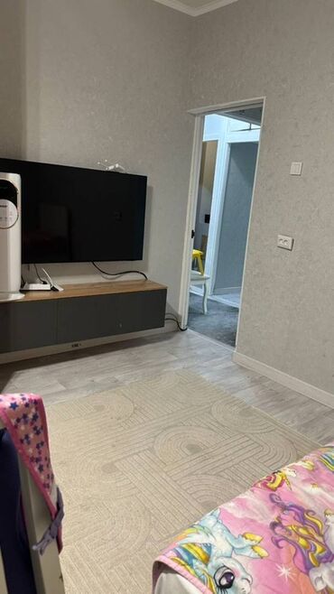 срочно продаю дом новопокровка: 2 комнаты, 50 м², 105 серия, 8 этаж, Дизайнерский ремонт