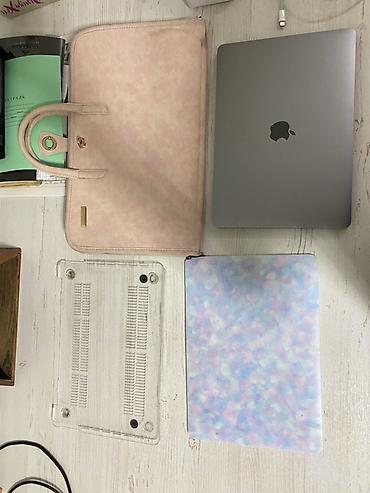 Ноутбуки Apple (MacBook): MacBook Pro 13" (2020) — Space Gray Характеристики: - Дисплей: 13.3" — 8