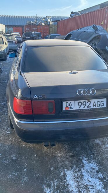 Audi: Audi A8: 2000 г., 3.7 л, Автомат, Бензин, Седан