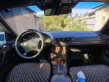 50 000: Mercedes-Benz : 1992 г., 5 л, Автомат, Седан — 6