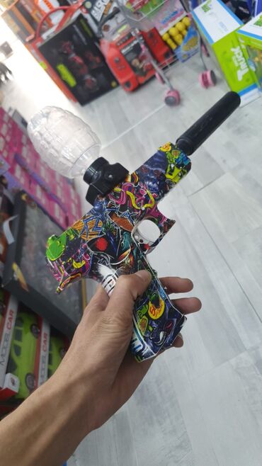 Oyuncaqlar: Suda şişən gel atan silah
Ferqli qiymetlerle — 9