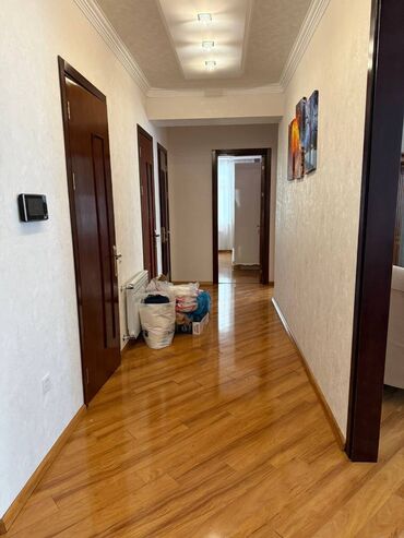 Uzunmüddətli kirayə mənzillər: Nərimanov rayonu, Gənclik metrosu, Tibb Universiteti yaxınlığında, 17 — 8