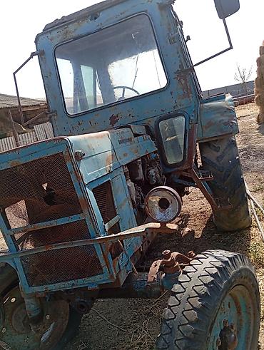 atv moto: Traktor MTZ seriyası (mavi rəngli), kabinalı. Texniki xüsusiyyətlər — 2
