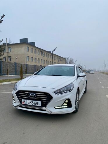 Hyundai: Hyundai Sonata: 2018 г., Автомат, Бензин, Седан — 2
