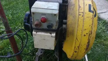 Agregati: 1. Kraftmate Lepo ocuvan. Motor pali radi ali ne pravi struju. 140€ na lalafo.rs — 13 Agregati: 1. Kraftmate Lepo ocuvan. Motor pali radi ali ne pravi struju. 140€ — 13