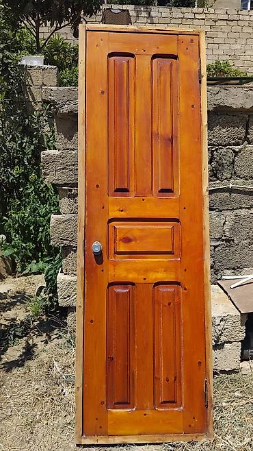 Taxta qapı – klassik 6 panelli dizayn - Material: təbii ağac (laklı