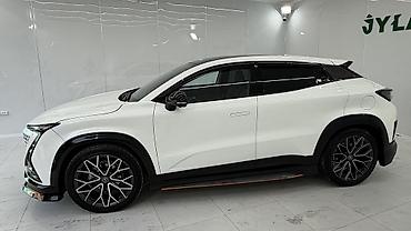 dodje challenger: Changan Uni-T: 2022 г., 1.5 л, Робот, Бензин, Кроссовер — 7