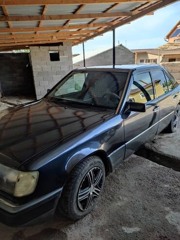 mercedes benz cla class: Mercedes-Benz 300: 1991 г., 3 л, Автомат, Бензин