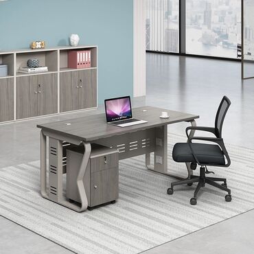 Офисные столы: Новый