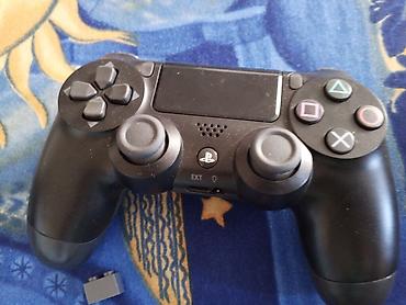 pse 4: Məhsul: Sony DualShock 4 simsiz oyun pulti (PS4) Xüsusiyyətlər: - — 1