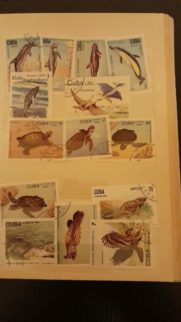 Markalar: Старинные марки. 1 штука-2 маната. Всего 163 штуки. Есть ещё советские — 18