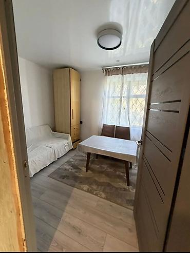 Үйлөр: 3 бөлмө, 100 м², 10 соток, Бишкек, Көк-Жар мкр Кыймылсыз мүлк агенттиги — 4