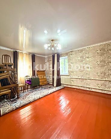 1: 🏠Продается дом в с. Сокулук 🟡 Комнаты: 5 🟡Участок: 14 соток (по факту — 10