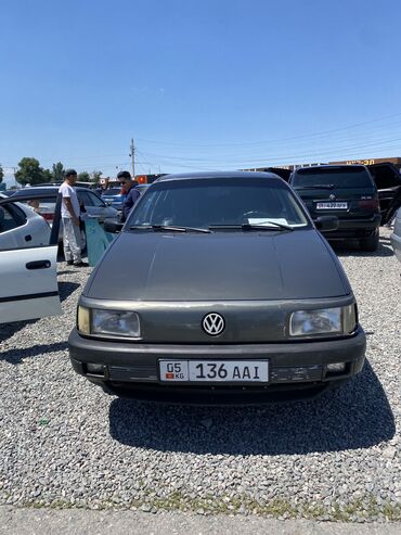 масло хонда: Volkswagen Passat: 1992 г., 2 л, Механика, Бензин, Седан