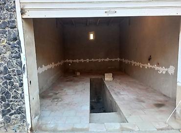 Аренда гаража: 43 м², 5 * 8 * 4 Камень Газ, Водопровод — 7