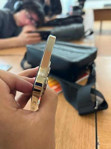 Apple iPhone: IPhone 13 Pro, Золотой — 8