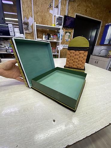 подарочные каробки: Декоративная шкатулка‑сундук и квадратная коробка с крышкой - Ручная — 2