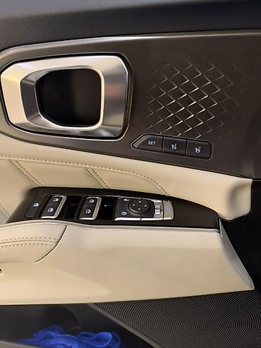 x 5: Kia Sorento: 2022 г., 1.6 л, Вариатор, Гибрид, Кроссовер — 10