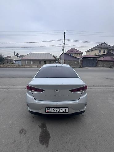 Продажа авто: Hyundai Sonata: 2018 г., 2 л, Автомат, Газ, Седан — 4