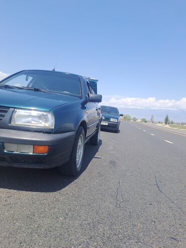 хендай солярис бишкек цена: Volkswagen Vento: 1995 г., 1.8 л, Механика, Бензин, Седан