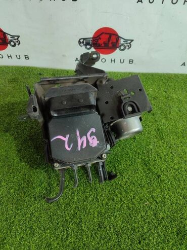 накитка на панел: Блок abs Audi A4 B6 2.0 ALT 2003 (б/у)