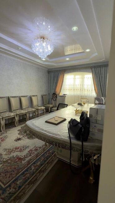 12 микрорайон квартиры: 4 комнаты, 115 м², 106 серия улучшенная, 2 этаж, Евроремонт