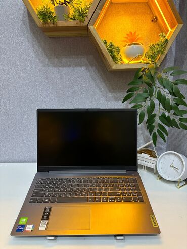 Lenovo: İşlənmiş Lenovo IdeaPad, 15.6 ", Intel Core i5, 512 GB, Rayonlara çatdırılma, Pulsuz çatdırılma, Ünvandan götürmə