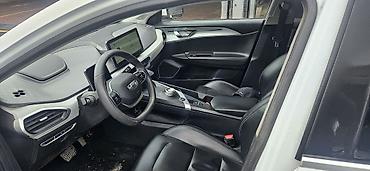 Geely: Geely Emgrand EC7: 2022 г., Робот, Электромобиль, Седан — 11