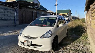 15 4 100: Honda Fit: 2002 г., 1.3 л, Автомат, Бензин, Хэтчбэк — 3