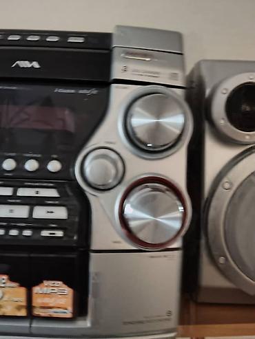 центр калонка: Музыкальный центр Aiwa с акустикой 3‑полосного типа (Bass Reflex) — 4