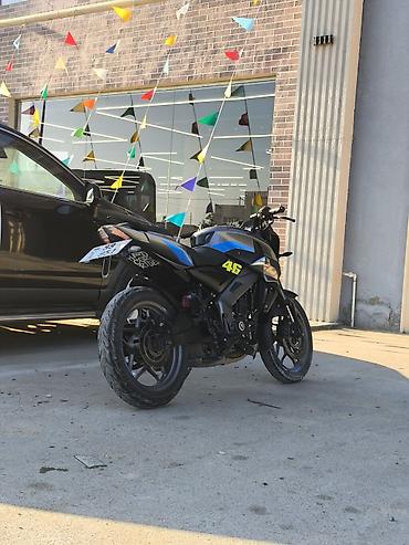 07 oturacaq: Bajaj — 4