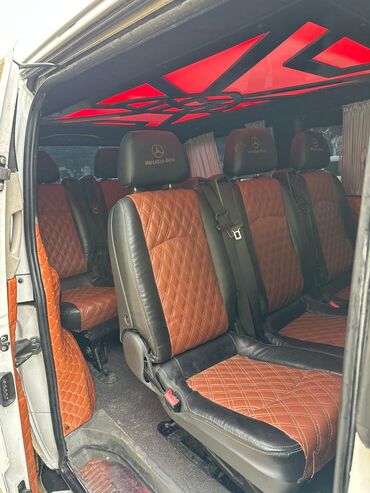 Mercedes-Benz: Mercedes-Benz Vito mikroavtobus - Kuzov: ağ rəng, qara kapot örtüyü — 10