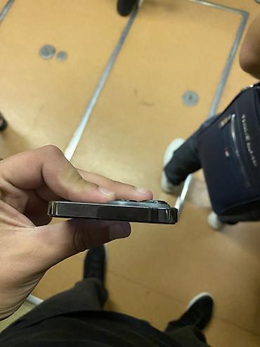 Apple iPhone: IPhone 13 Pro, 128 GB, Qara, Face ID — 4