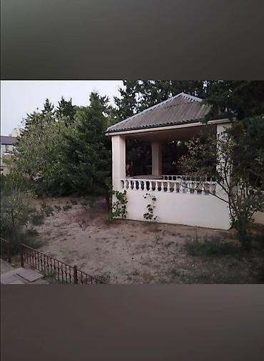 evimiz: Satılır: həyət evi və torpaq sahəsi - Geniş zal: böyük pəncərələr — 8