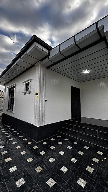 продаю гараж: 5 комнат, 100 м², 3 соток, Новопавловка, Собственник — 3