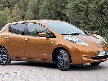 Nissan: Nissan Leaf elektrikli hetçbek Avtomobil ideal Veziyetdedir Bez — 2