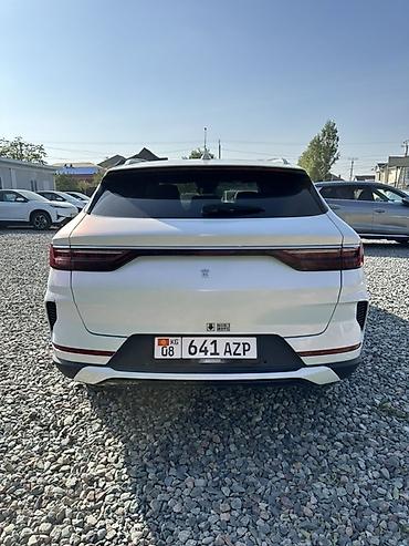 BYD: BYD Song Plus: 2022 г., Автомат, Гибрид — 2
