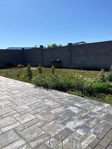 Продажа коттеджей и домов: Продается дом в селе Чон-сарыой дом расположен со стороны озера, до — 3