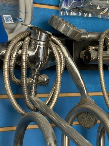 кран для душ: Гибкий шланг, Глянцевое, Серебристый