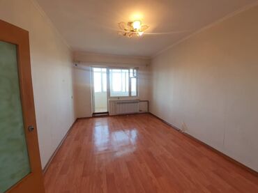 11 микрорайон в Кыргызстан | Продажа квартир: 3 комнаты, 64 м², 106 серия, 9 этаж, Центральное отопление