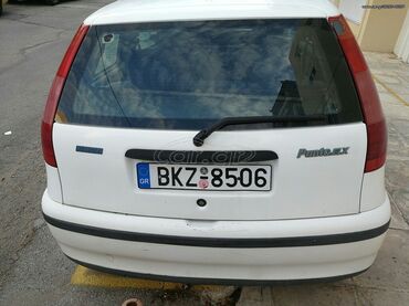 Οχήματα: Fiat Punto: 1.1 l. | 1998 έ. | 187679 km. Χάτσμπακ