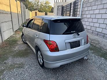nisan march: Toyota Ist: 2002 г., 1.5 л, Автомат, Бензин, Хэтчбэк — 7