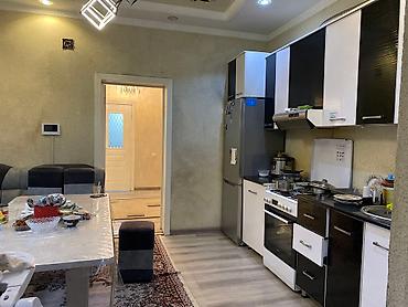 Продажа коттеджей и домов: 5 и более комнат, 180 м², 4 соток, Новопавловка, Собственник — 11