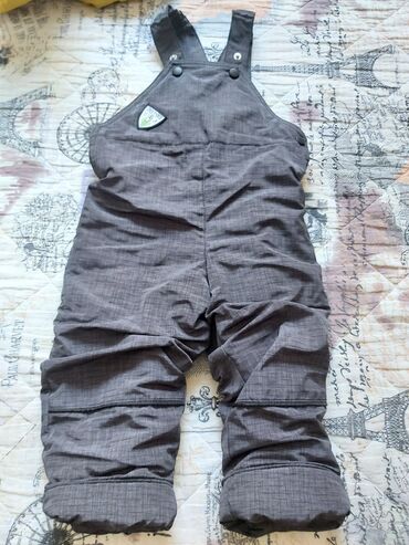 Paketi dečije odeće: Paket: Pantalone, Jakne, Za dečake na lalafo.rs — 2 Paketi dečije odeće: Paket: Pantalone, Jakne, Za dečake — 2