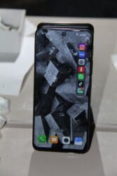 Mobil telefonlar üçün digər aksesuarlar: Məhsul: Smartfon üçün qoruyucu örtük (case) Təsvir: - Rəng: qara - — 12